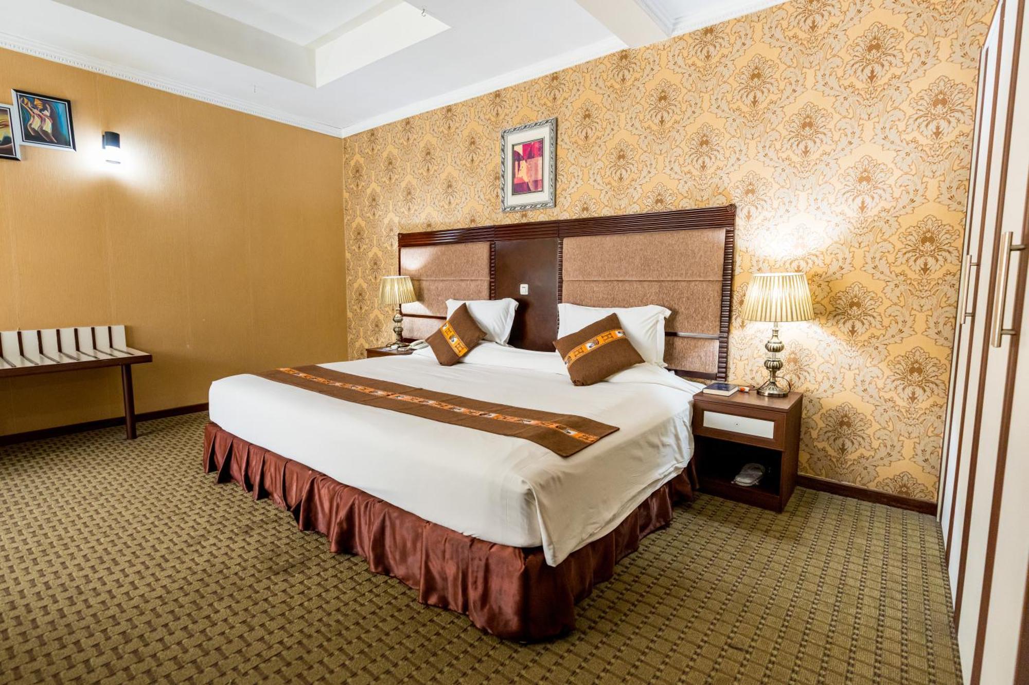 Lemigo Hotel คิกาลี ภายนอก รูปภาพ